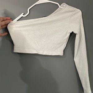 White one sleeve shirt